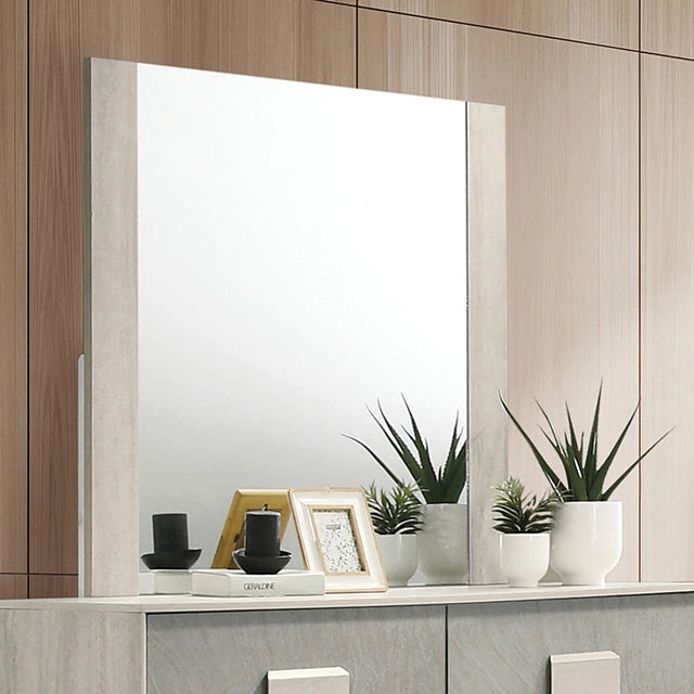 Lincolt Mirror