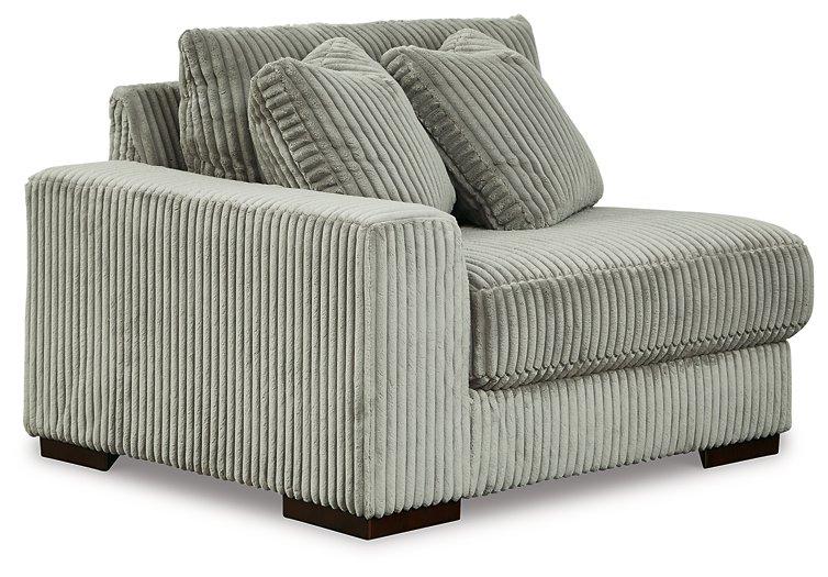 Lindyn 2-Piece Sectional Sofa