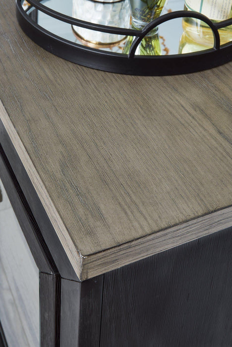 Foyland Dresser - Las Palmas Furniture (Salinas,CA)