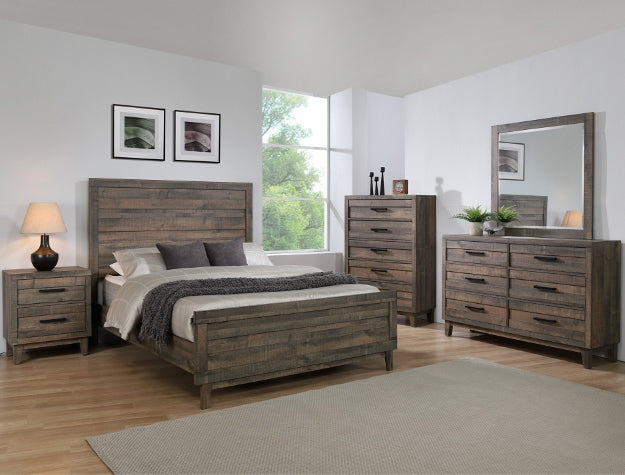 Crown Mark Tacoma Queen Panel Bed in Brown