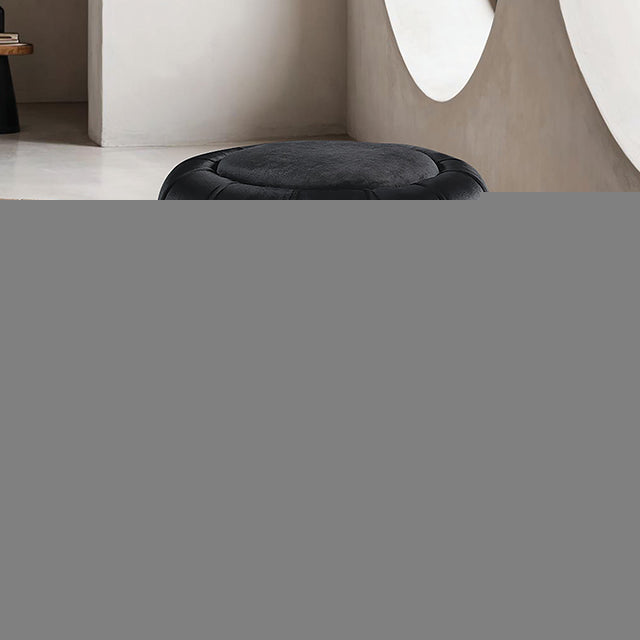 Dorothea Stool