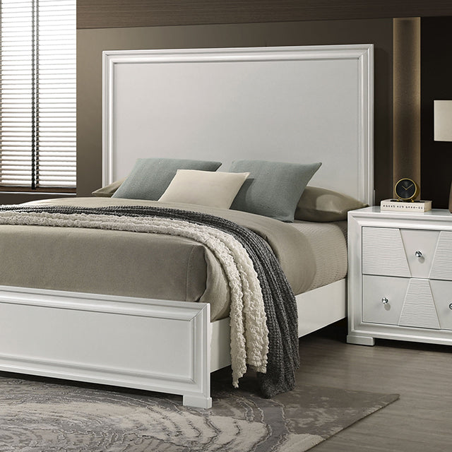 Holsted Queen Bedroom Set